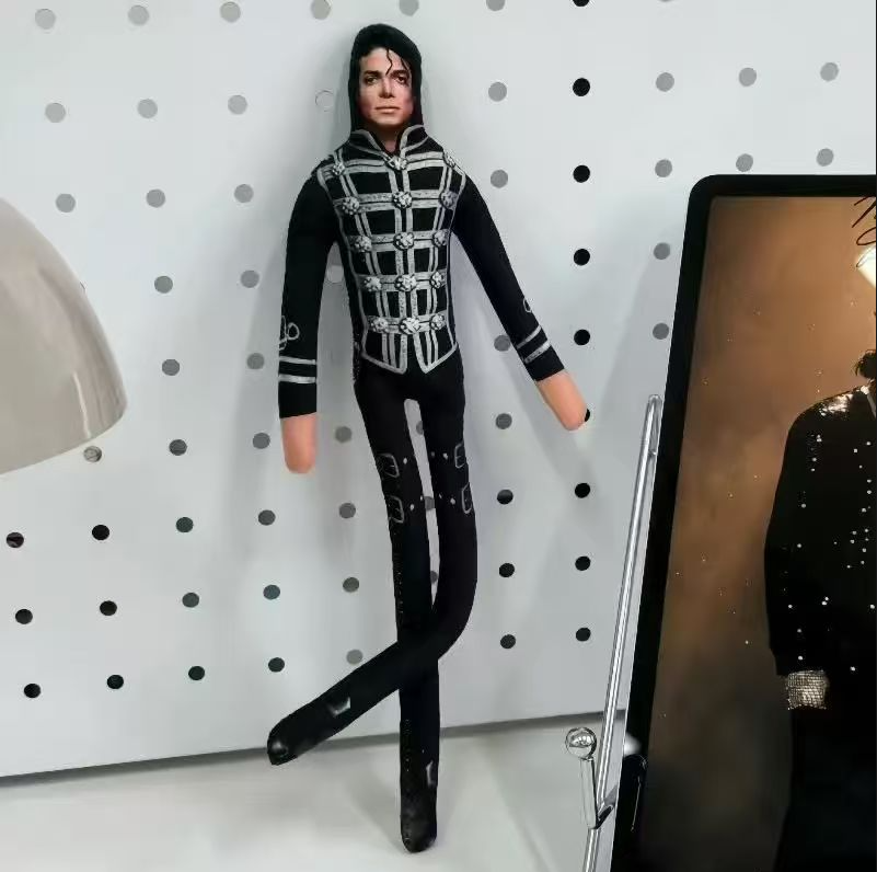 Michael Jackson Movable Joint  - đánh giá và giá Home Decor Zen